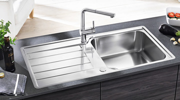Easy way to clean stainless steel sink